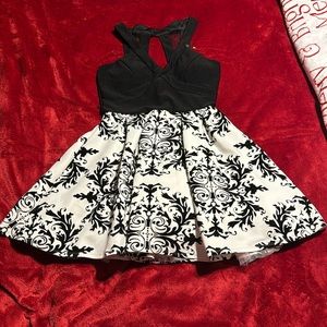 Black and white dress. WORN ONCE! Come Crystal Doll. Cute and comfy.